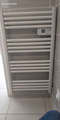 Seche serviettes mural