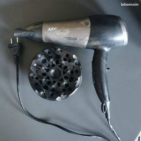 Sèche cheveux