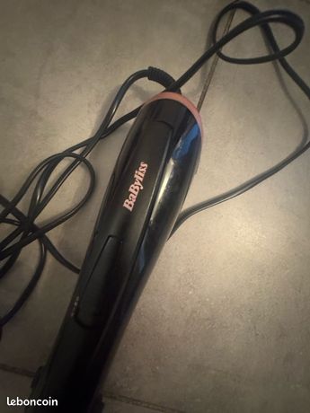 Sèche-cheveux, brosse chauffante