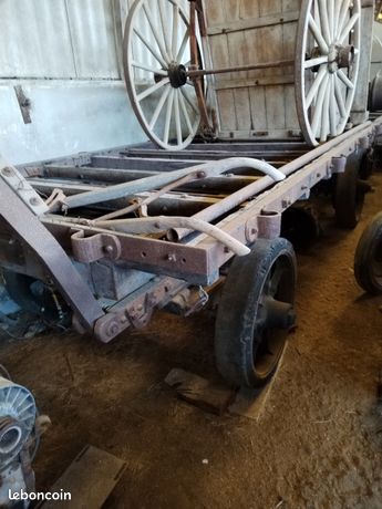 Semi routière a bandage de collection