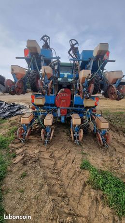 Semoir monosem 8 rangs