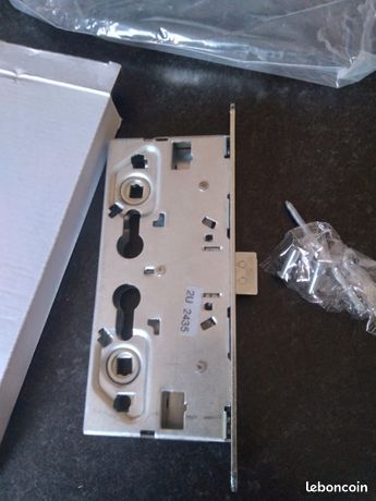 Serrure 1 POINT TESA axe 65mm réversible