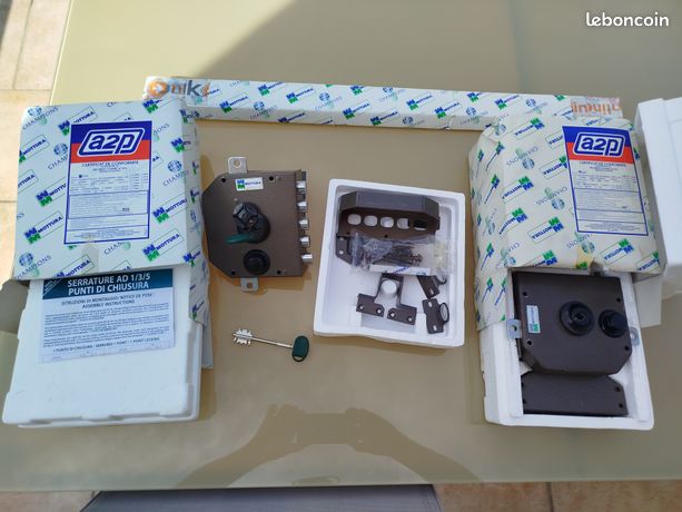 Serrure 3 points Mottura 630 A2P1 Etoile Marron avec tringlerie