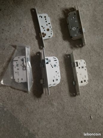 Serrure avec ouverture d'urgence