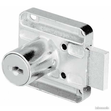 Serrure meuble bois