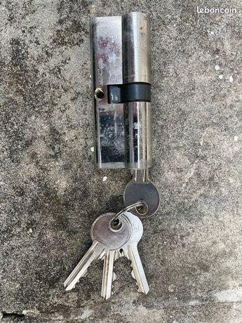 Serrure neuve