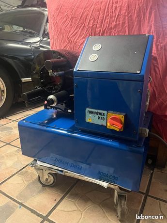 Sertisseuse hydraulique FINN POWER P20