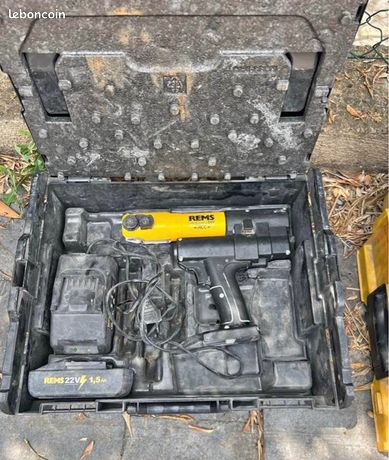 Sertisseuse Rems