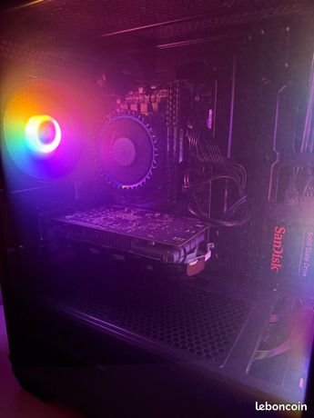 Setup gamer avec pc et écran