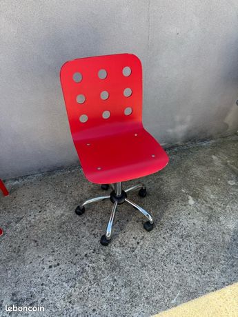 Siège de bureau rouge