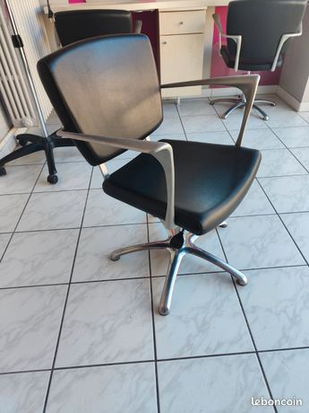 Sièges hydrauliques professionnels pour salon de coiffure