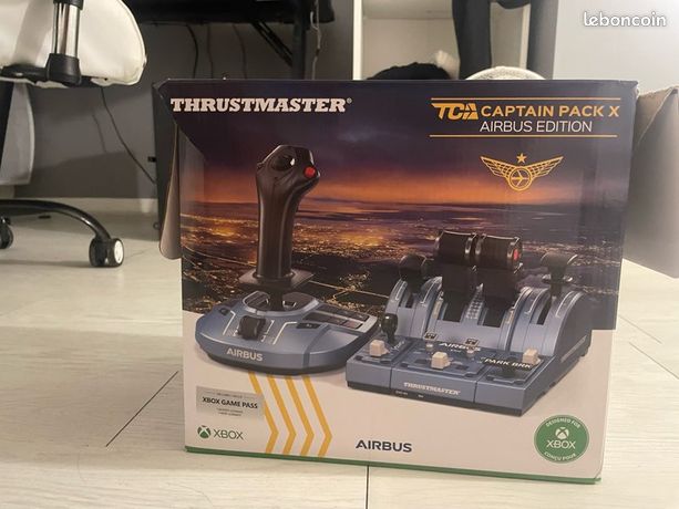 Simulateur de vol thrustmaster