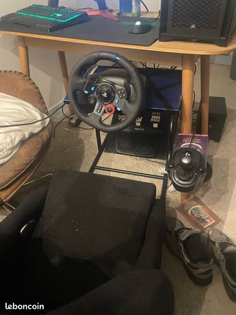 Simulateur de conduite logitech