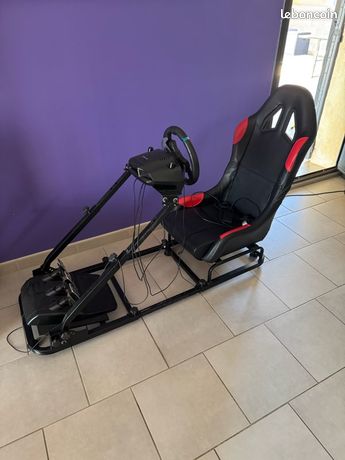 Simulateur de conduite Logitech + siège baquet PlayStation
