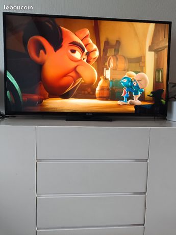 SMART TV 55" 139cm