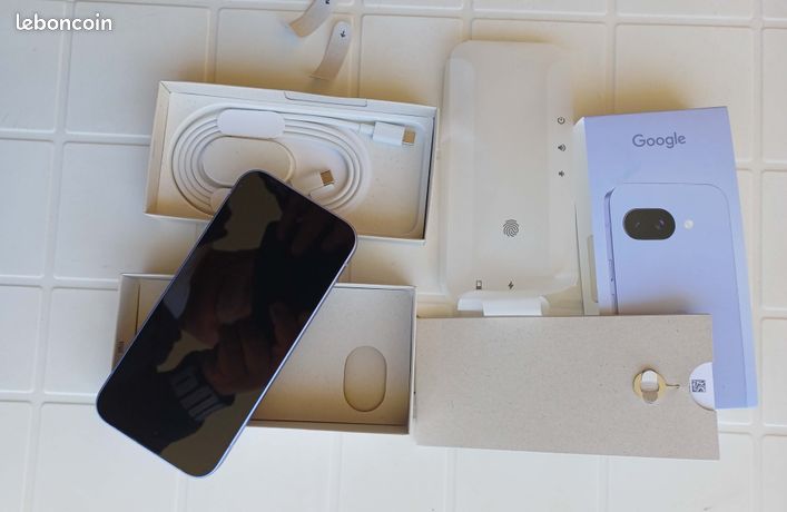 Smartphone GOOGLE Pixel 9a avec AI 5G 128 Go tout dans sa boite Orange 7 août 2025