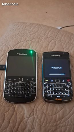 Smartphone blackberry 9900