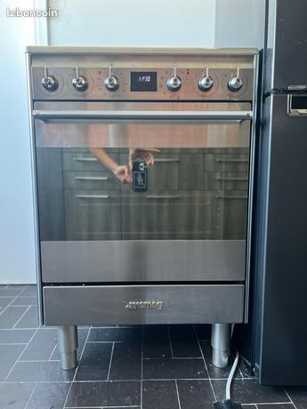 Smeg cuisinière induction SPSK60IX9-1