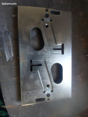 Socle fixation moteur came