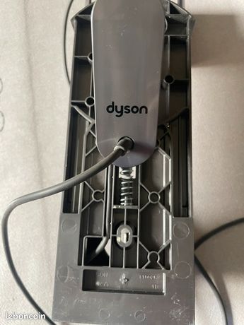 Socle chargement aspirateur Dyson