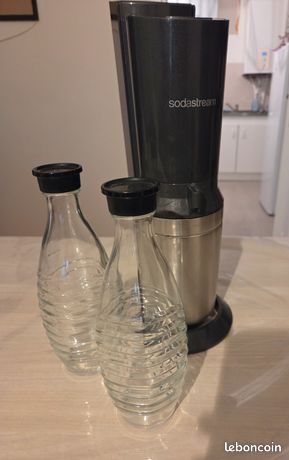 Sodastream avec 2 bouteilles en verre