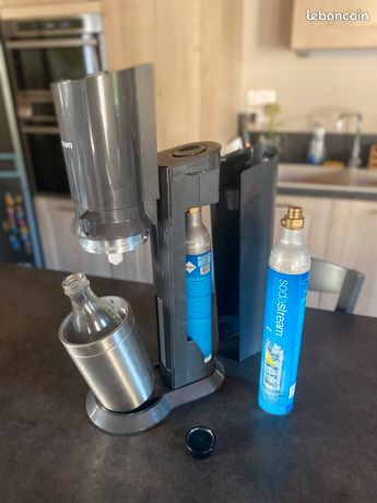 Sodastream Crystal + 3 bouteille verre + 2 recharges