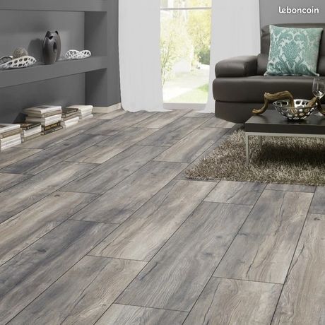 Solde parquet 8MM stratifié couleurs au choix