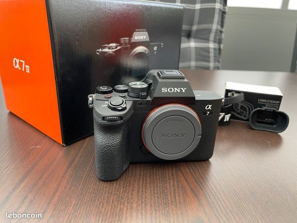 Sony Alpha 7 IV