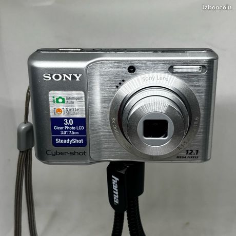 Sony Cyber-shot DSC-S2100 12.1 MP SteadyShot