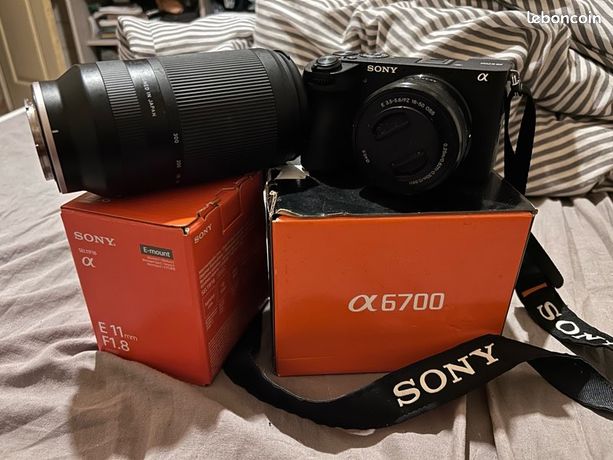 Sony a6700 + 3 objectifs