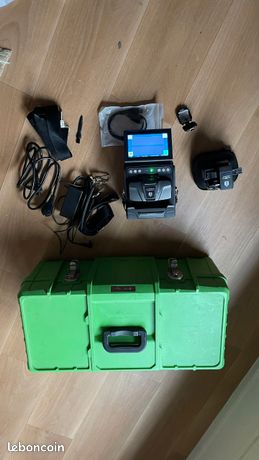 Soudeuse fibre optique INNU views 8 pro En tres bonne état Pue servi acheter chez ETC Avec une paire électrode offerte Négociable légèrement