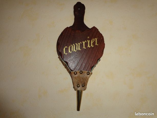 SOUFFLET à suspendre pour courrier ou autre