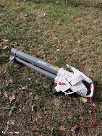 Souffleur aspirateur broyeur à feuille