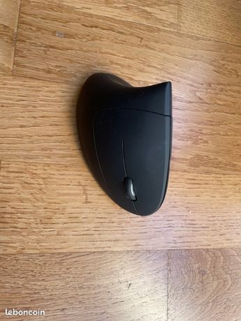 Souris ergonomique sans fil Trust