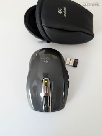 Souris Logitech Anywhere MX quasi neuve avec housse & récepteur USB Unifying