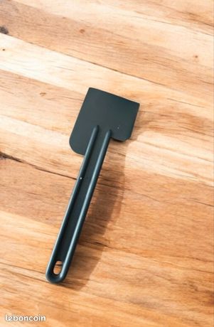 Spatule à pâte MGX pour robot MAGIMIX