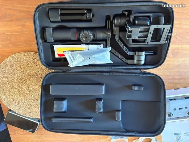 Stabilisateur Zhiyun Weebill S