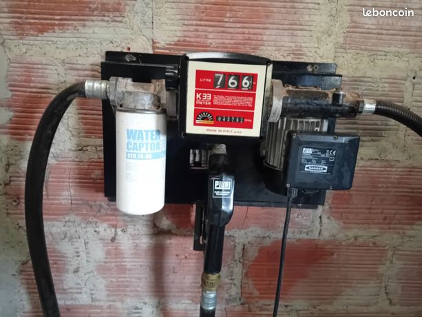 Station murale pompe à fuel