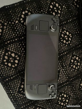 Steam Deck LCD