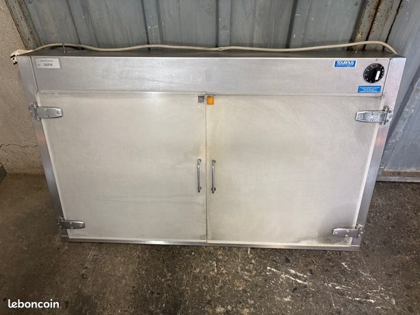 Stérilisateur à couteaux