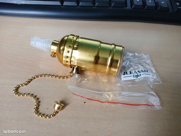 STOCK 13 Douilles Vintage à Tirette en Laiton E27