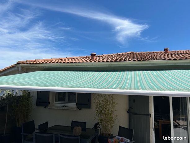 STORE BANNE ÉLECTRIQUE 6x3m