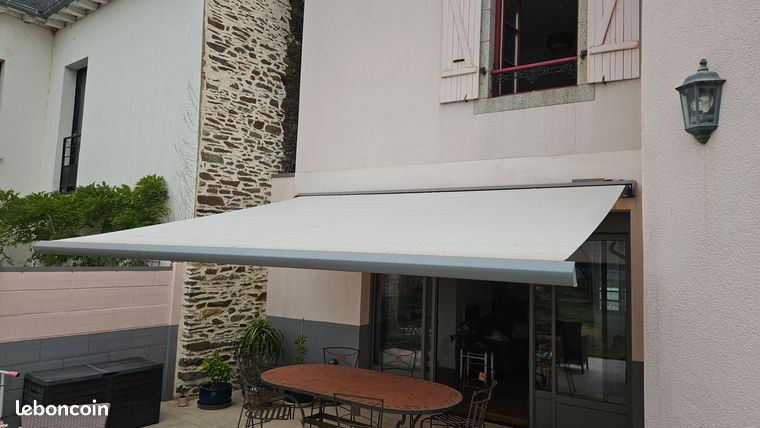 Store banne électrique à led 4.00 de large par 3.50 d’avancée