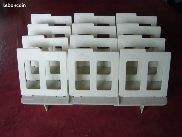 Support Classeur Disquettes informatique vintage