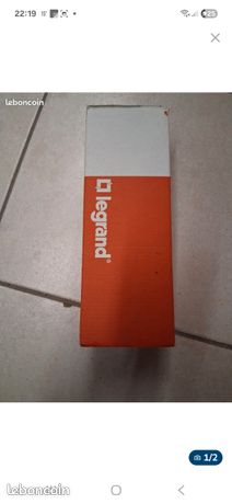 Support de montage batibox pour prises de courant à vismontage muralboîte de 10ref80251