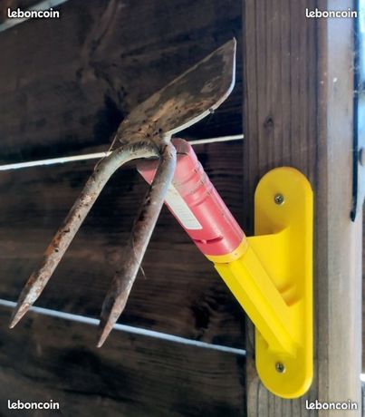 Support mural pour outils de jardin Wolf