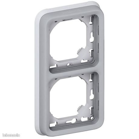Support Plaque 2 Postes Verticaux Plexo Composable IP55 Gris LEGRAND 069685