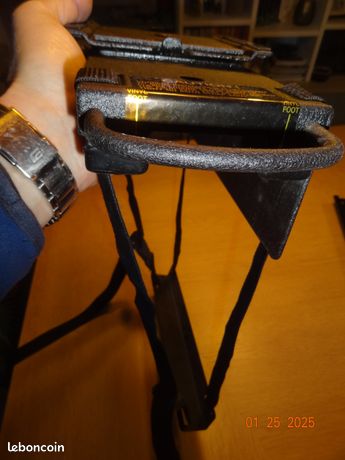 Support tour d'ordinateur de bureau