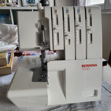 Surjeuteuse BERNINA 700D