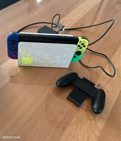 Switch OLED édition splatoon avec jeux